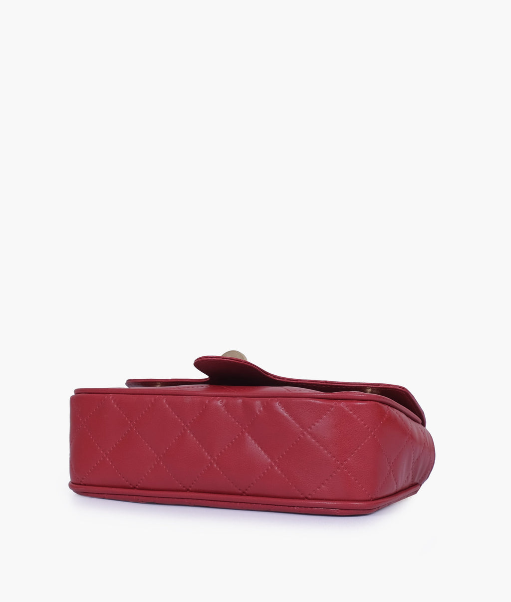Maroon quilted small shoulder bag with chain